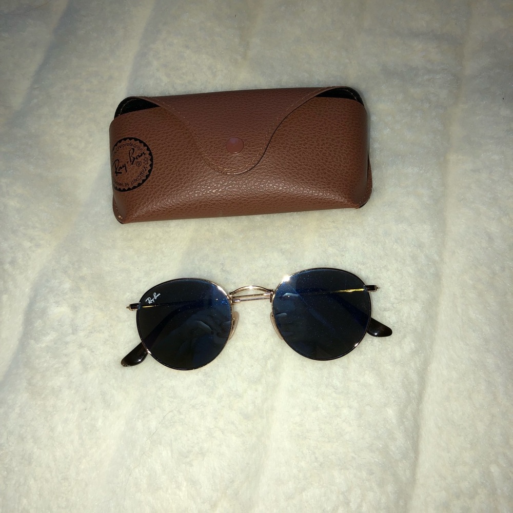 New Ray-Ban Blue Mirrored Rounds View 4